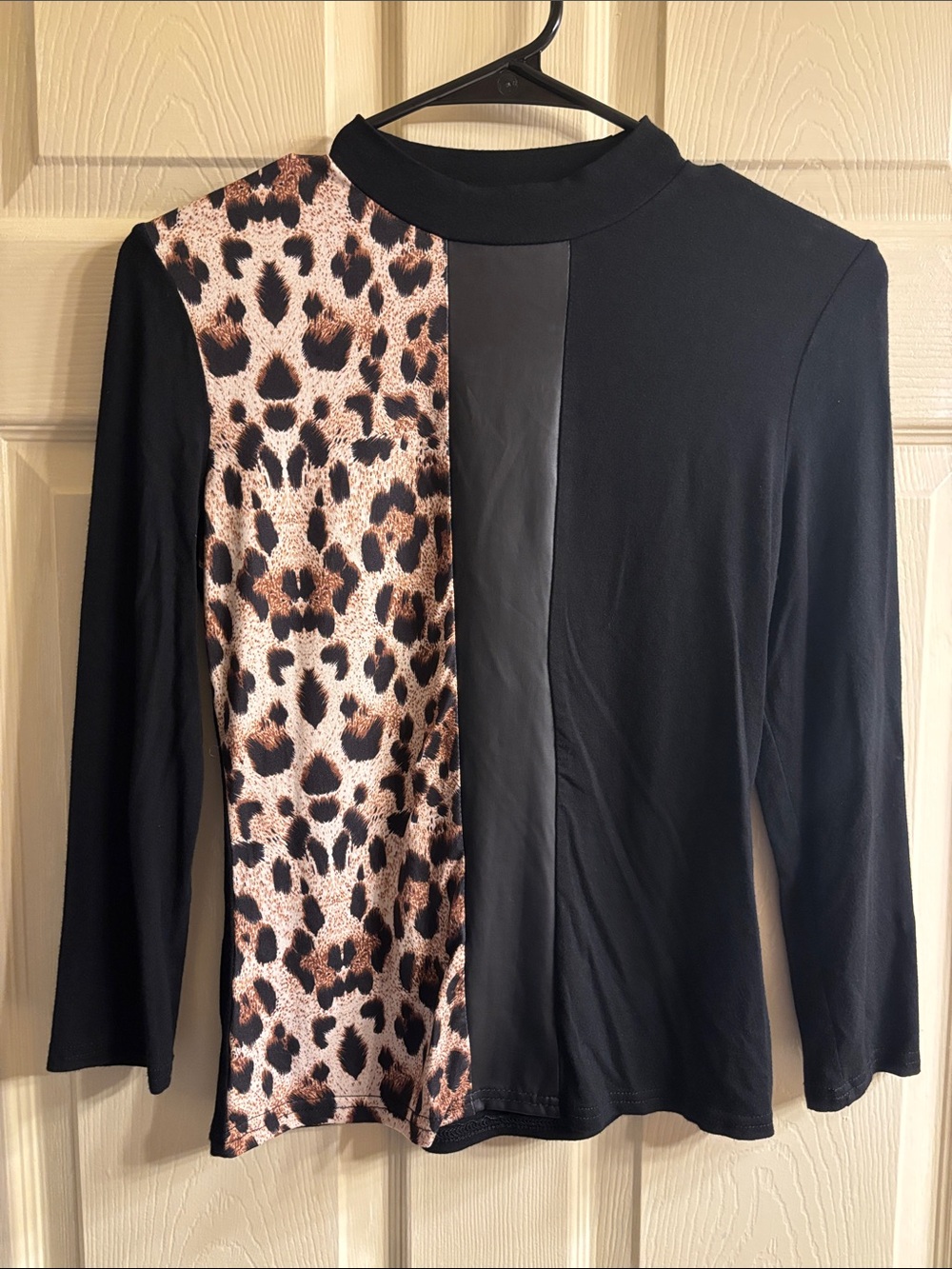 Black & Leopard-Print Long-Sleeve Mock Neck Top